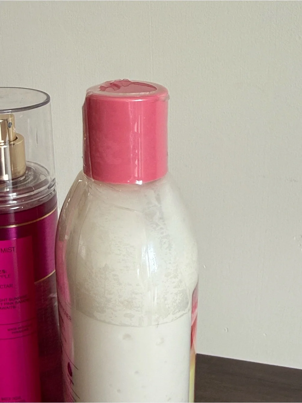 Bath & Body Works Pink Pineapple Sunrise Body Care Trio